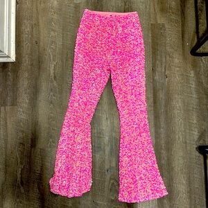 🩷Excellent NASTY GAL size 4 pink sequin flair!🩷
